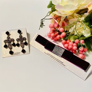 Burgundy choker with cross earrings